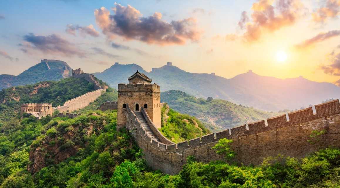 Scholars Republic hero